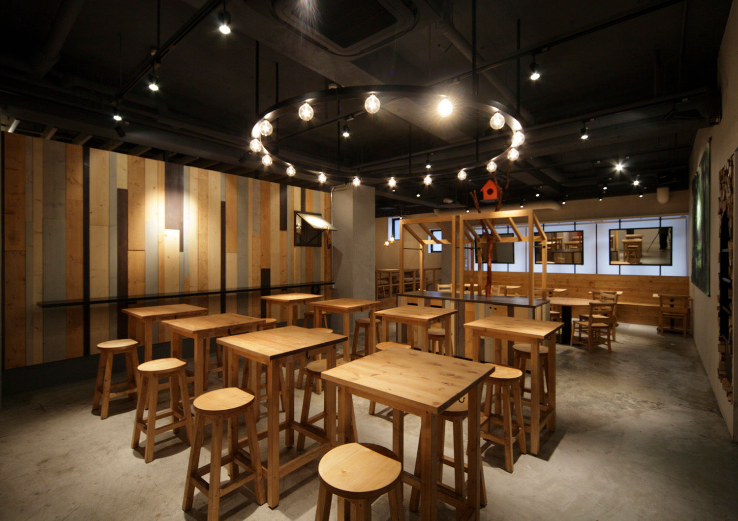 Musashino campus / 武蔵野カンプス, 株式会社POINT 株式会社POINT Ruang Komersial Restoran