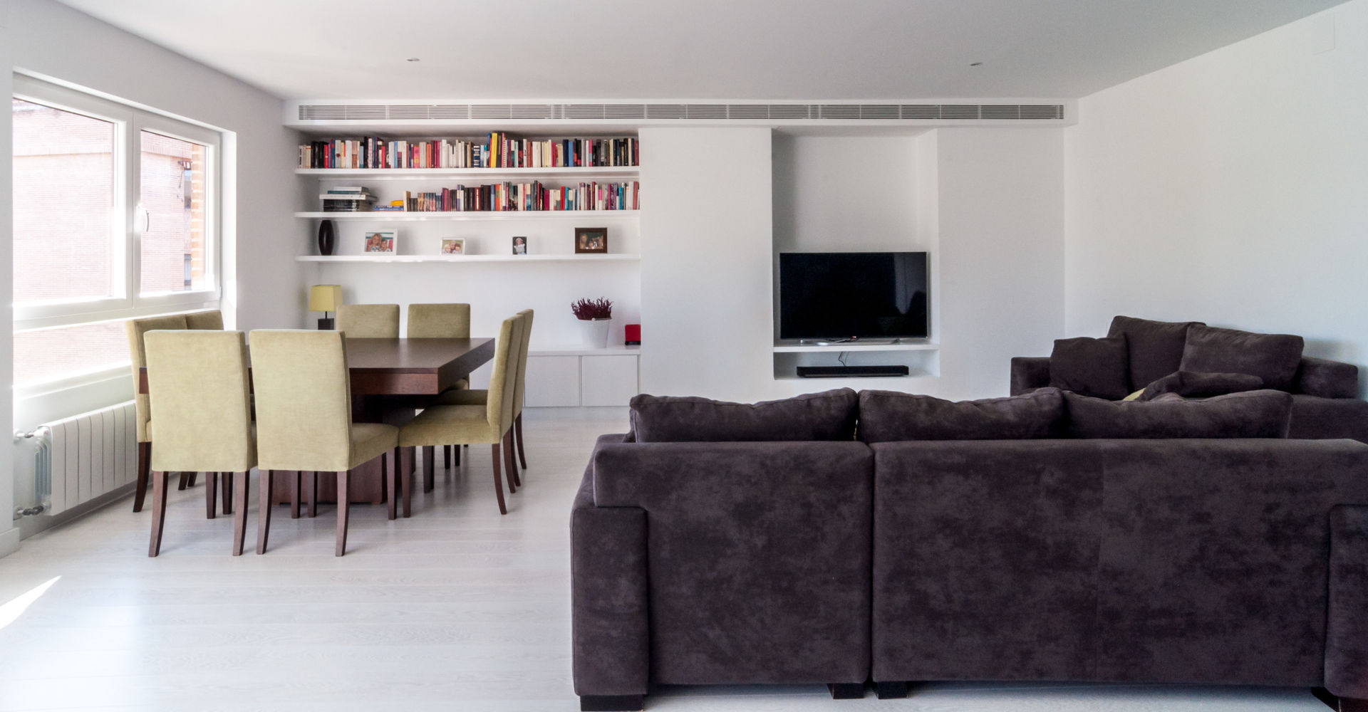 VIVIENDA A-MOR-I-SART, estudio551 estudio551 Modern Living Room