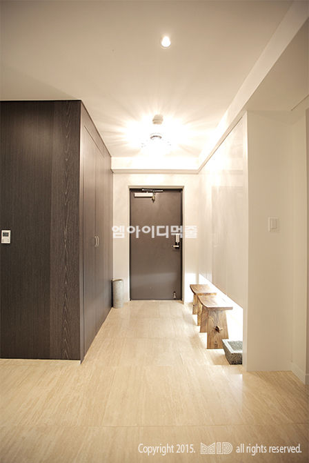 이태원 청화아파트 58평형, MID 먹줄 MID 먹줄 Couloir, entrée, escaliers modernes