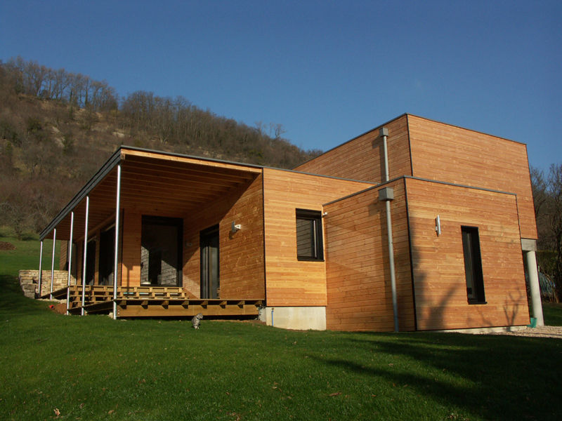 Maison cubiste - Mention au Palmarès départemental de l'Architecture et de l'Aménagement du Doubs 2011 , Cléo Chatelet Architecte Cléo Chatelet Architecte Casas estilo moderno: ideas, arquitectura e imágenes