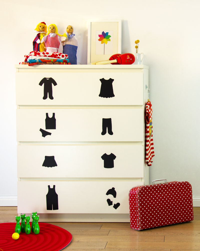 homify Kamar Bayi/Anak Gaya Skandinavia Wardrobes & closets