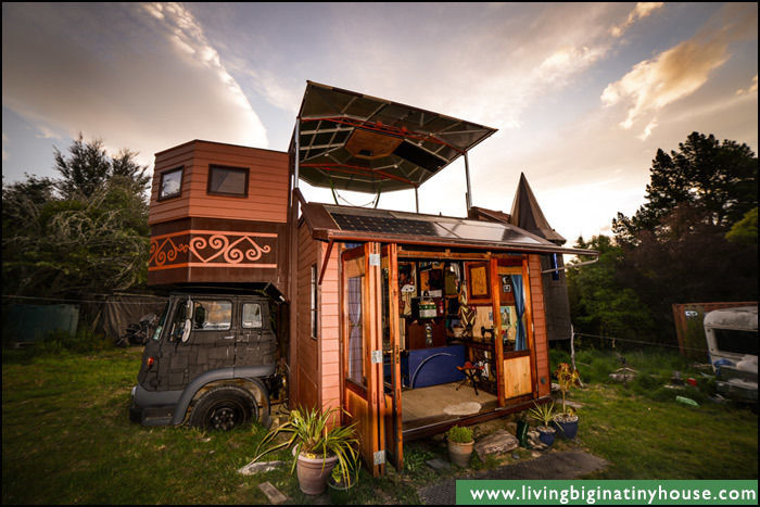 Transforming Castle Truck, Living Big in a Tiny House Living Big in a Tiny House Eclectic style houses