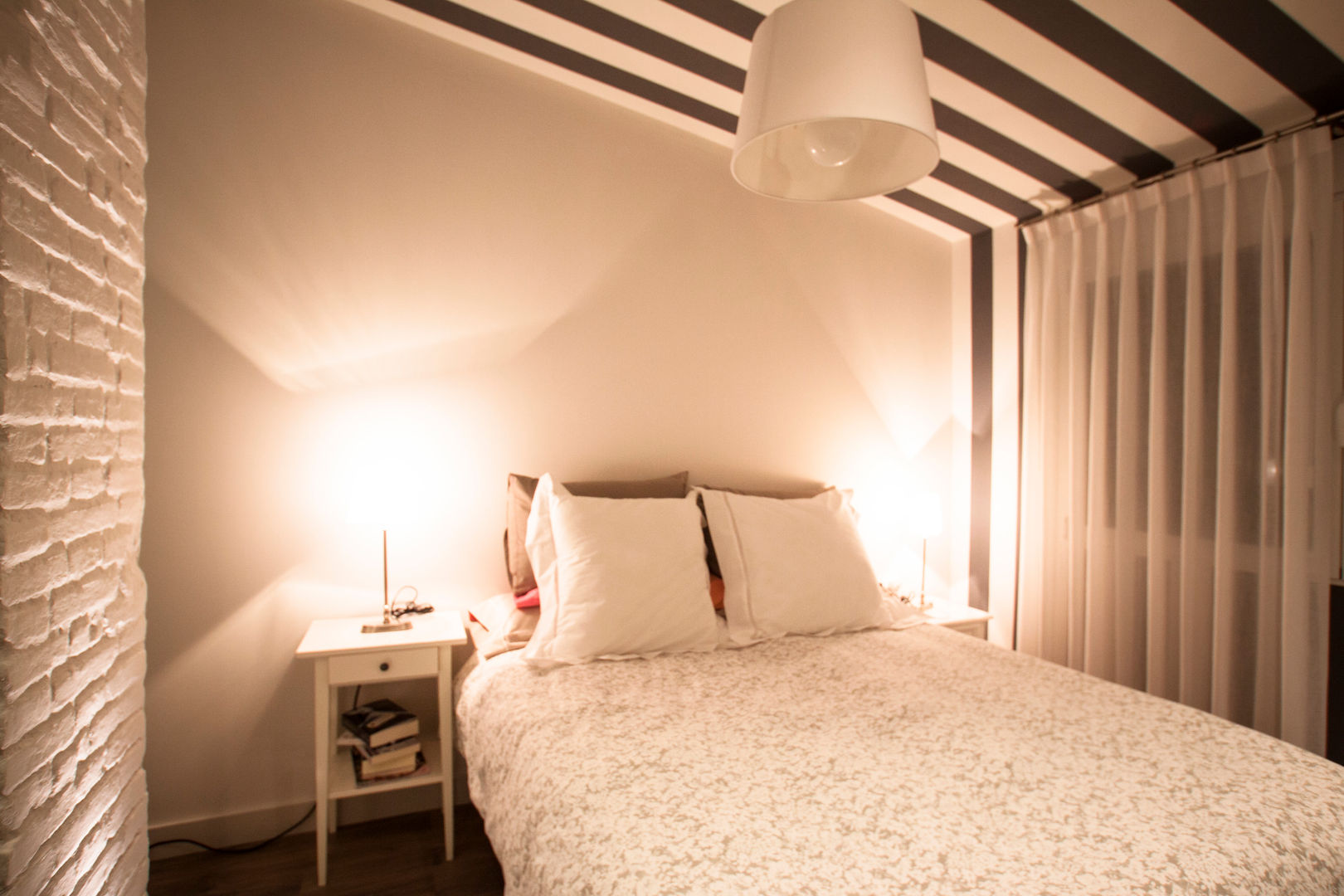 homify Camera da letto in stile classico