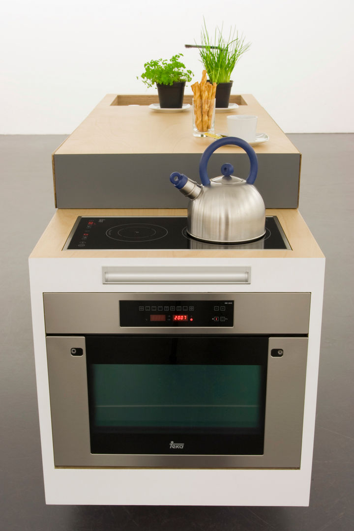 Kompaktküche "small type", krinola krinola ห้องครัว ตู้เก็บของและชั้นวางของ