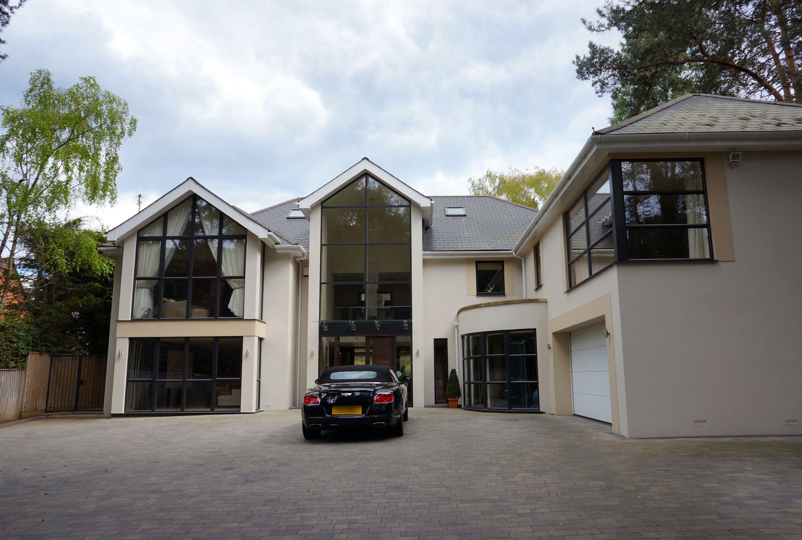 Bingham Avenue, Evening Hill, Poole, David James Architects & Partners Ltd David James Architects & Partners Ltd Classic style houses