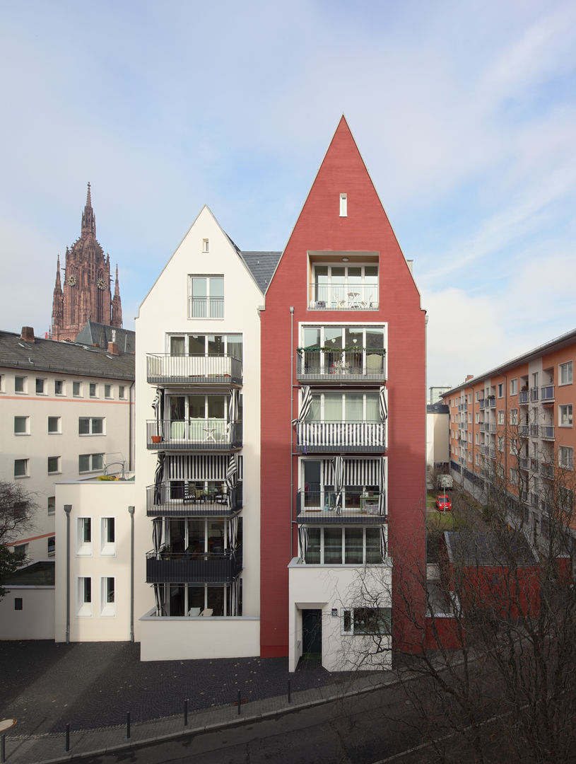 Wohnen am Dom, Christoph Mäckler Architekten Christoph Mäckler Architekten 現代房屋設計點子、靈感 & 圖片