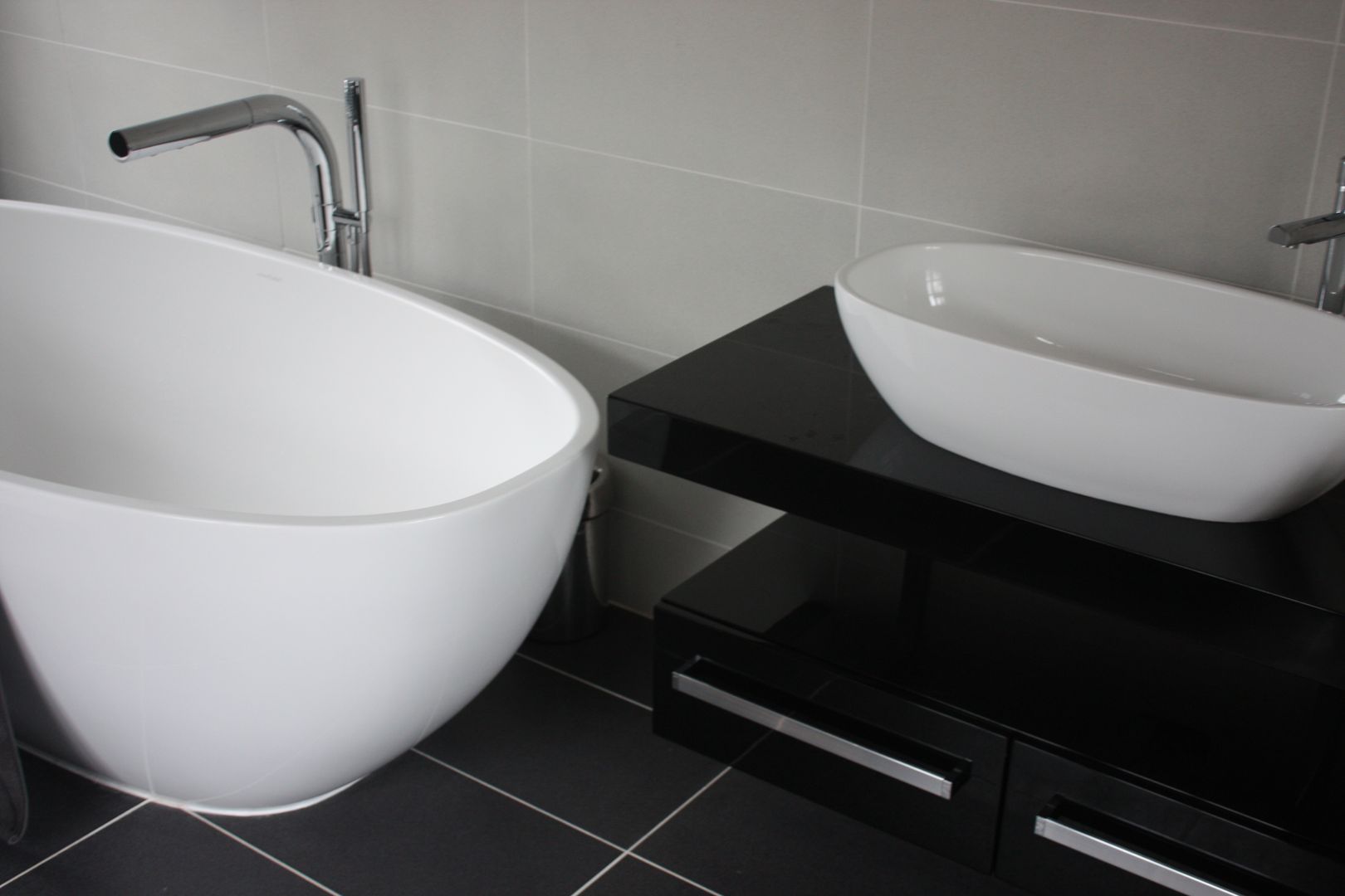 Bath & Basin Daman of Witham Ltd Modern bathroom