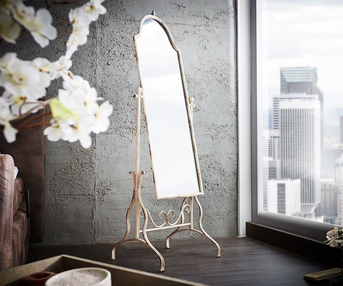 homify Closets de estilo ecléctico Espejos