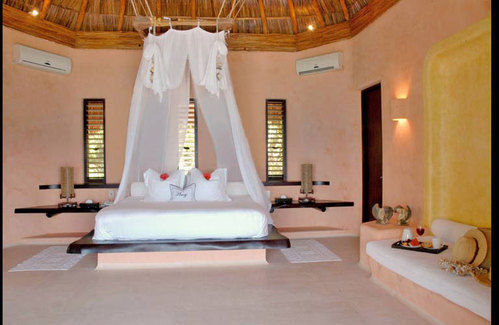 Casa Mis Amores, BR ARQUITECTOS BR ARQUITECTOS Tropical style bedroom