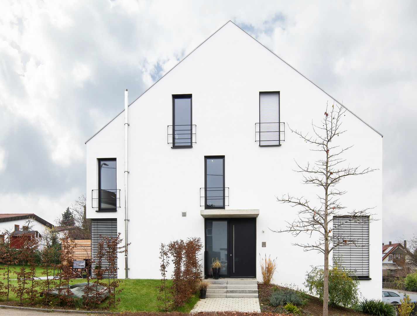 Doppelhaus BP11 im Neckartal, Schiller Architektur BDA Schiller Architektur BDA Casas de estilo minimalista