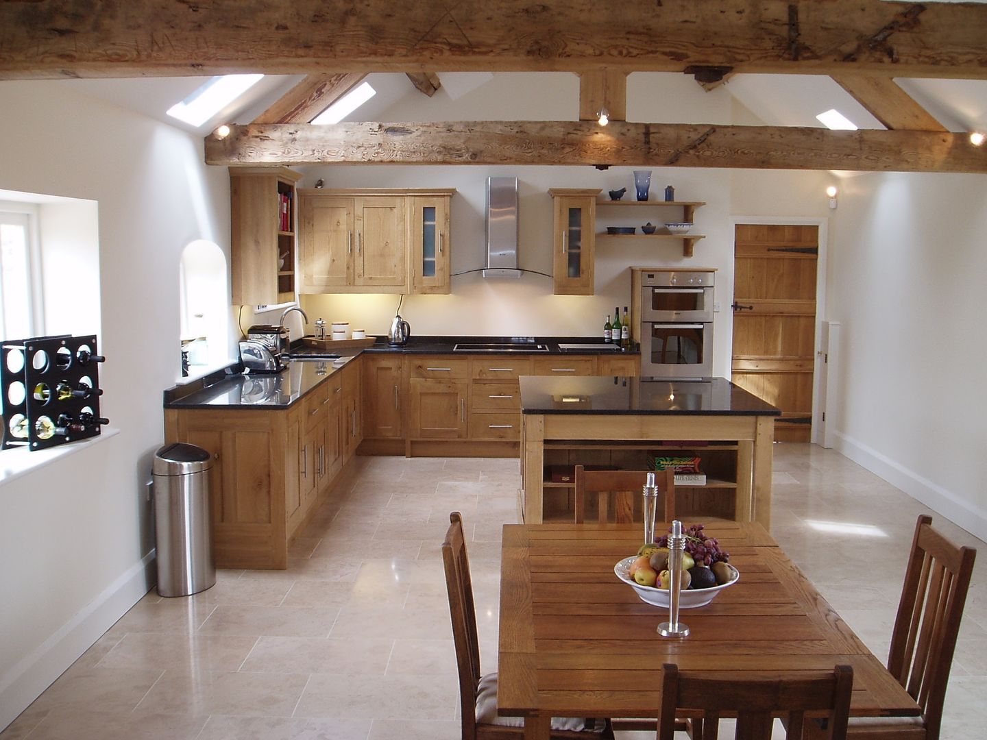 Oak kitchen Churchwood Design Cozinhas clássicas