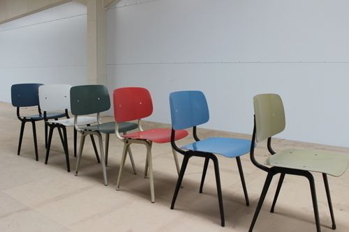 Set of 6 Friso Kramer Revolt Chairs , Diagonal Furniture Diagonal Furniture Minimalistische Arbeitszimmer Stühle