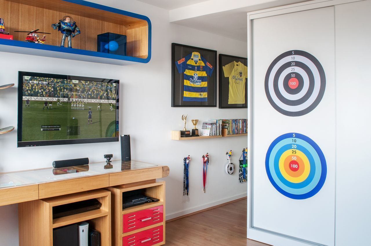 Quarto Hockey, Oba! Arquitetura Oba! Arquitetura モダンデザインの 子供部屋