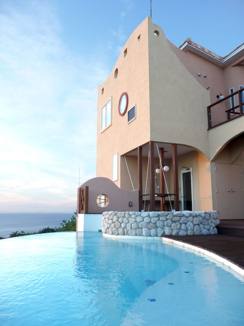 homify Mediterrane Pools