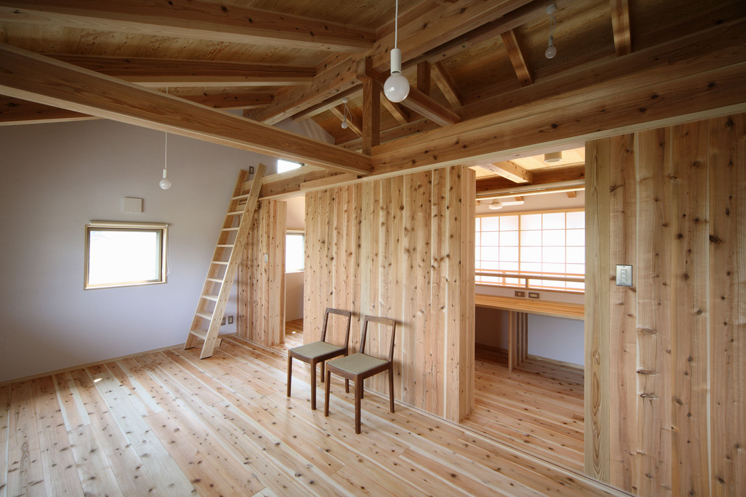 子供部屋 芦田成人建築設計事務所 オリジナルデザインの 子供部屋