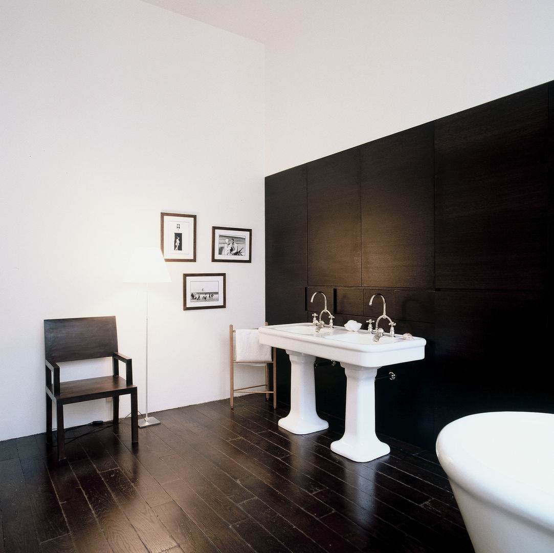 Loft martel, Antonio Virga Architecte Antonio Virga Architecte Industrial style bathroom