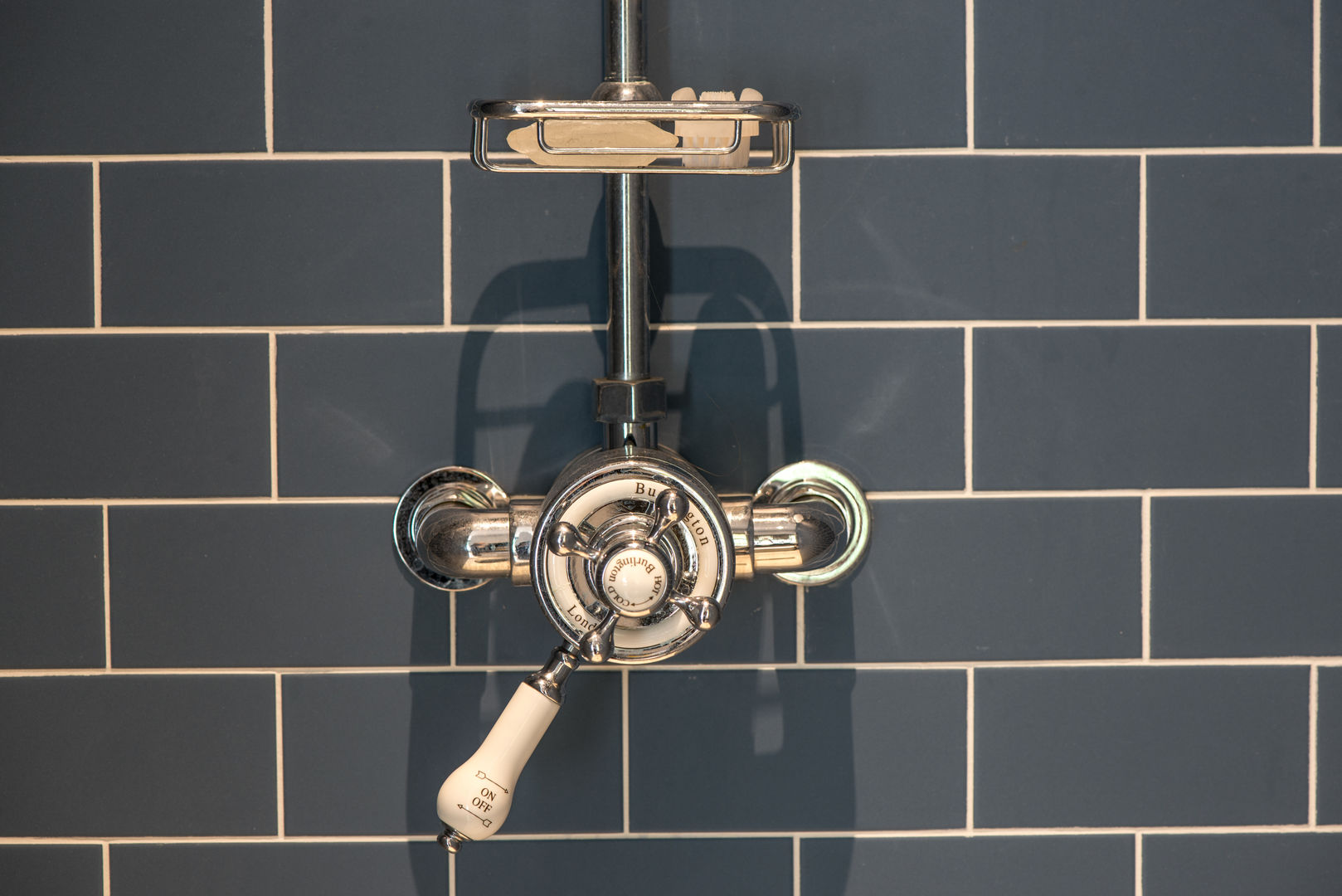 Muswell Hill, Goldsmith Architects Goldsmith Architects Classic style bathroom