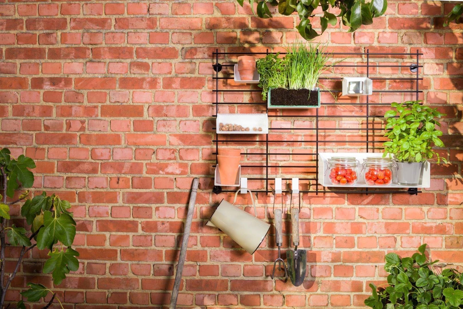 Loopholes, Atelier Belge Atelier Belge Scandinavian style balcony, veranda & terrace Accessories & decoration