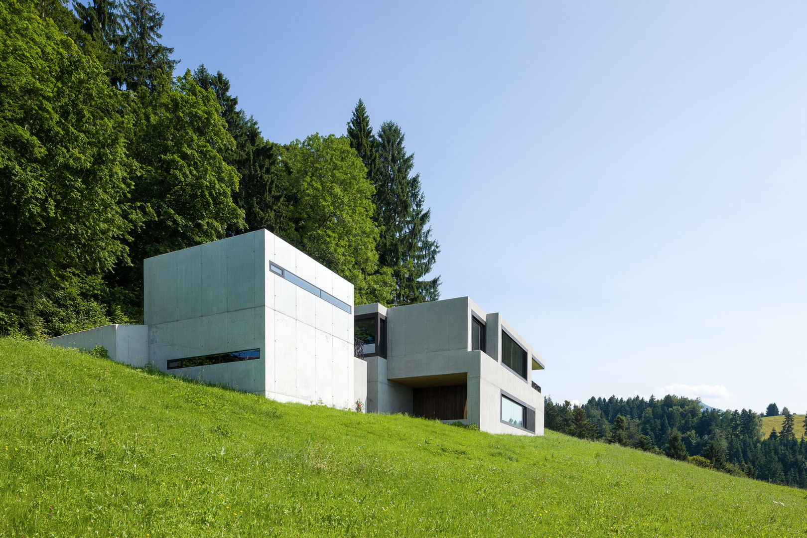 Haus Fluh, marte-huchler marte-huchler Maisons modernes