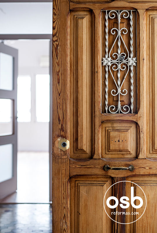 lucía, osb arquitectos osb arquitectos Pintu Doors