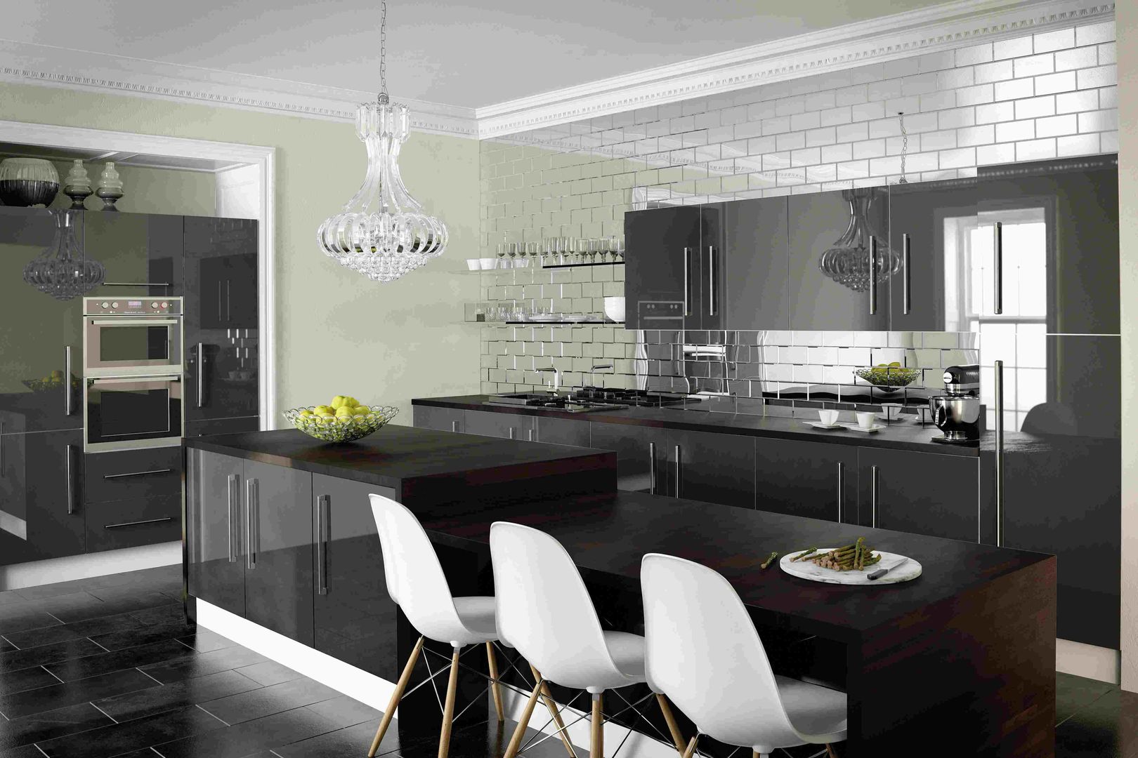 Metallic Anthracite Kitchen Dream Doors Ltd Cocinas de estilo moderno Almacenamiento y despensa