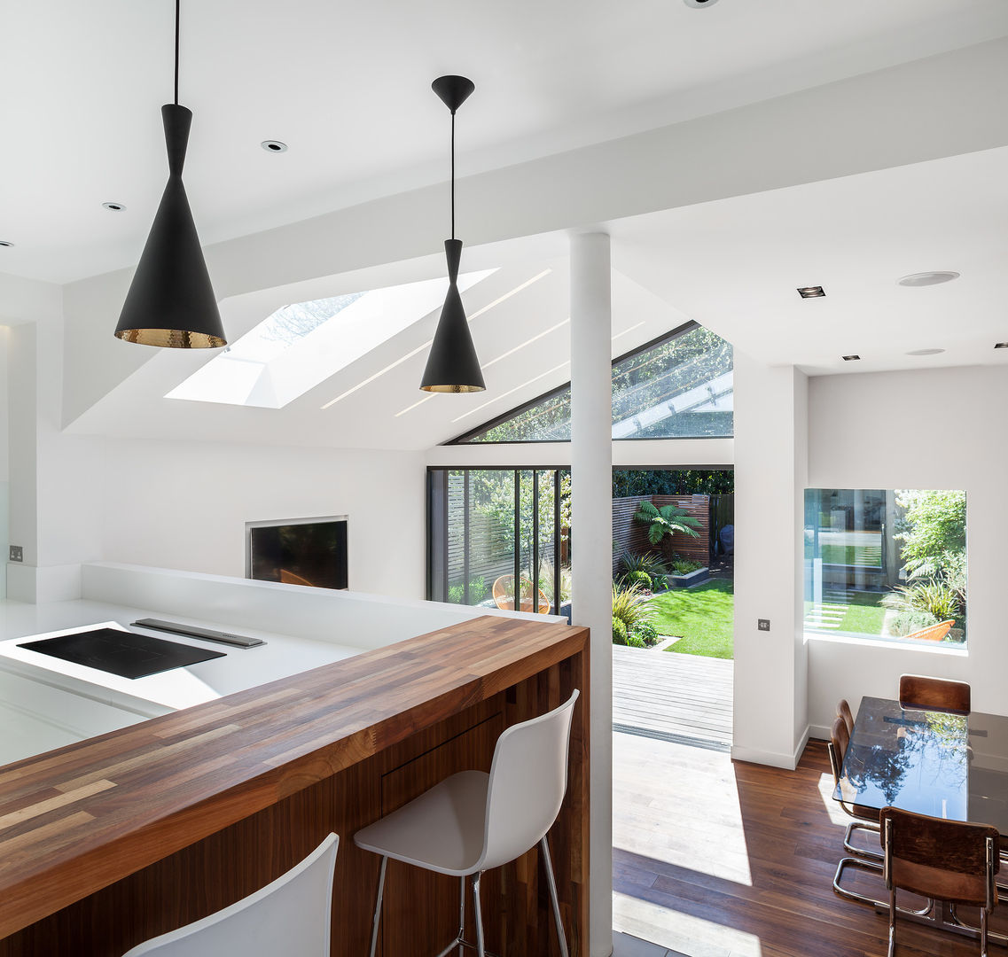 Winchmore Hill, London Maxlight 모던스타일 창문 & 문