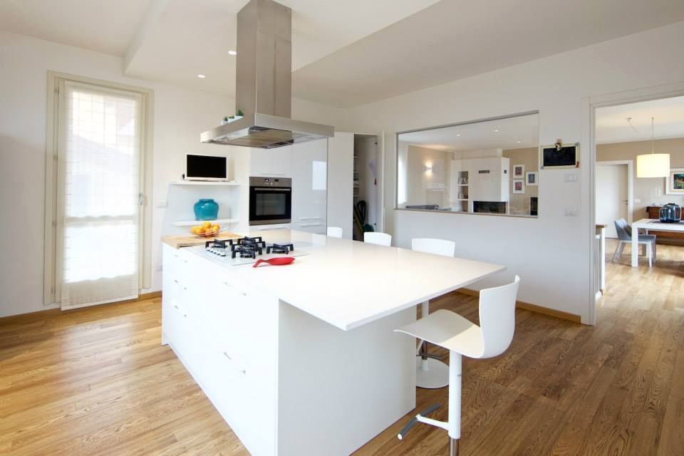La casa di Valentina, Modularis Progettazione e Arredo Modularis Progettazione e Arredo Modern style kitchen