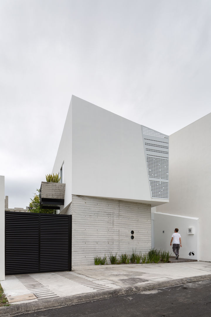Fachada Ten House Taller ADC Architecture Office Casas de estilo minimalista