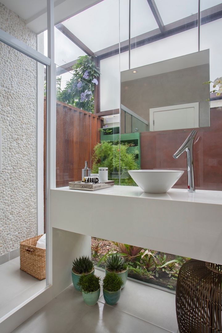 Residência Santa Monica Jardins VL, ANGELA MEZA ARQUITETURA & INTERIORES ANGELA MEZA ARQUITETURA & INTERIORES Modern bathroom