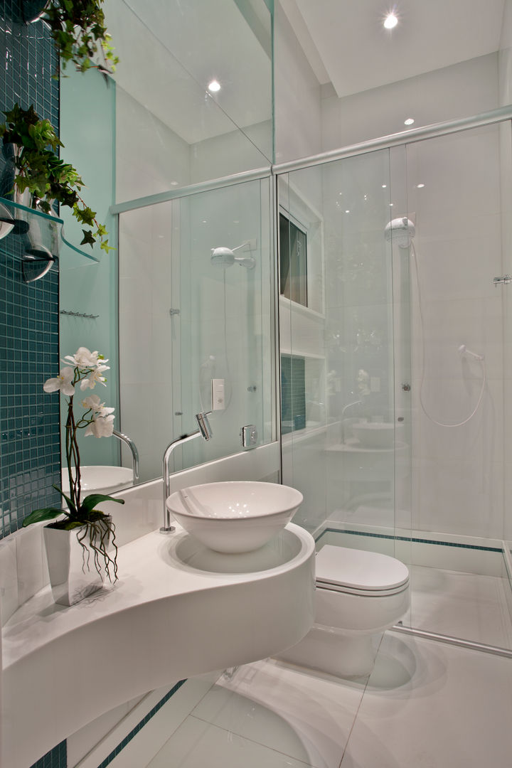 homify Modern Banyo