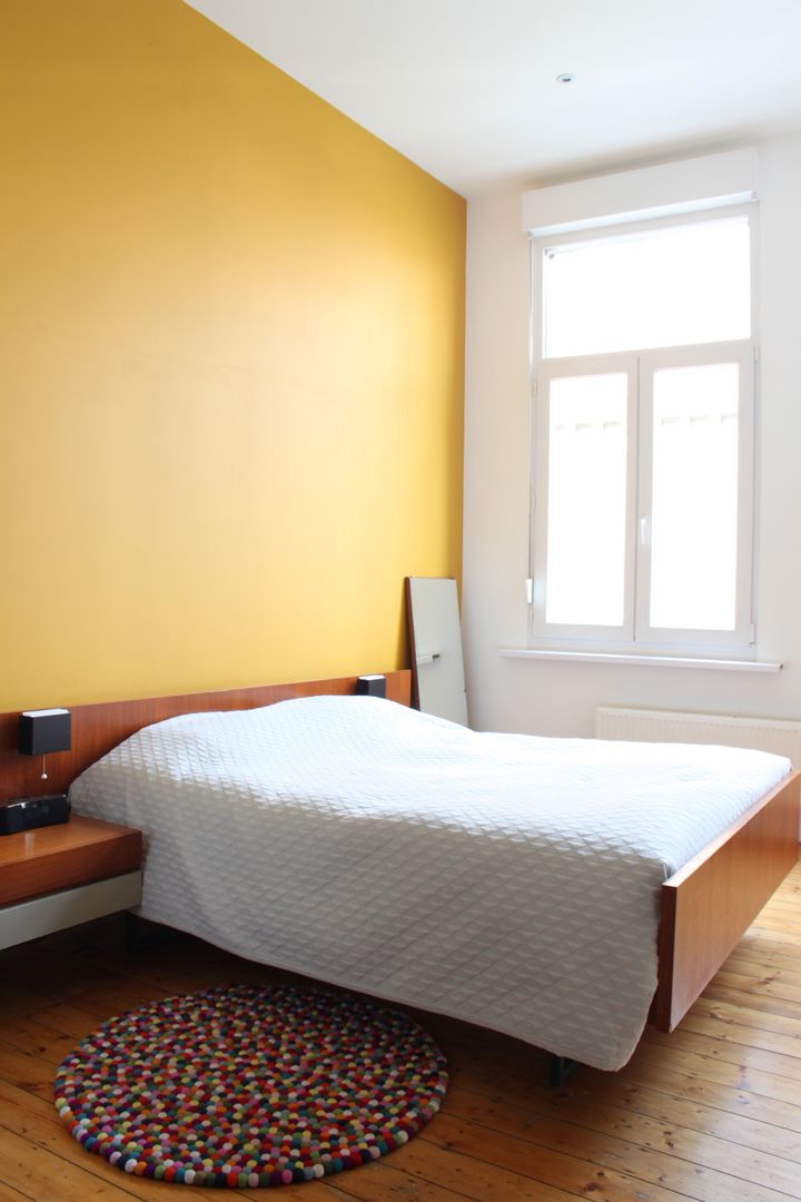 inrichten appartement te Antwerpen, studio k studio k Nowoczesna sypialnia