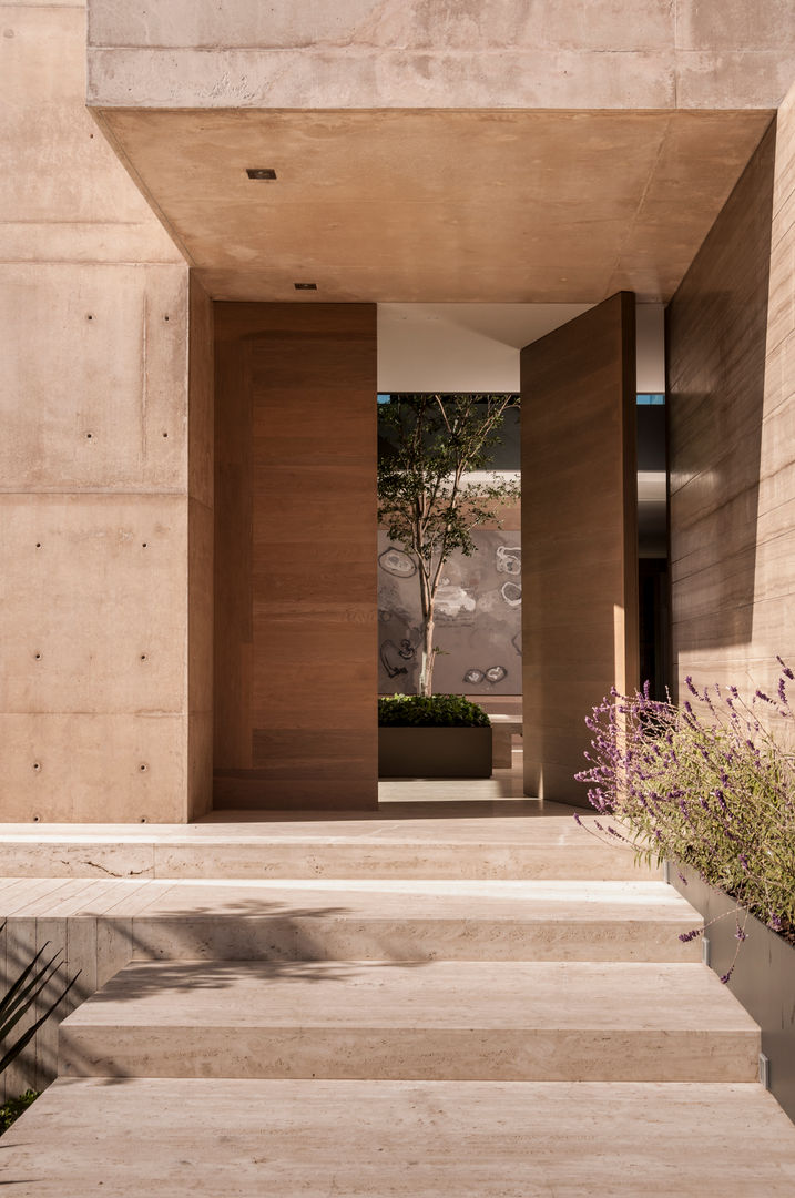 ML Residence, Gantous Arquitectos Gantous Arquitectos Pintu & Jendela Modern