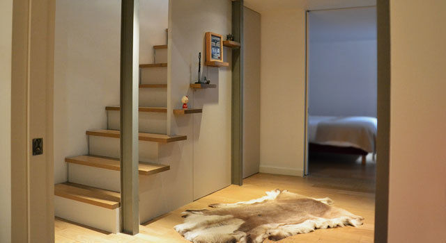 Maison en duplex Paris 15e / 70 m², A comme Archi A comme Archi Modern corridor, hallway & stairs