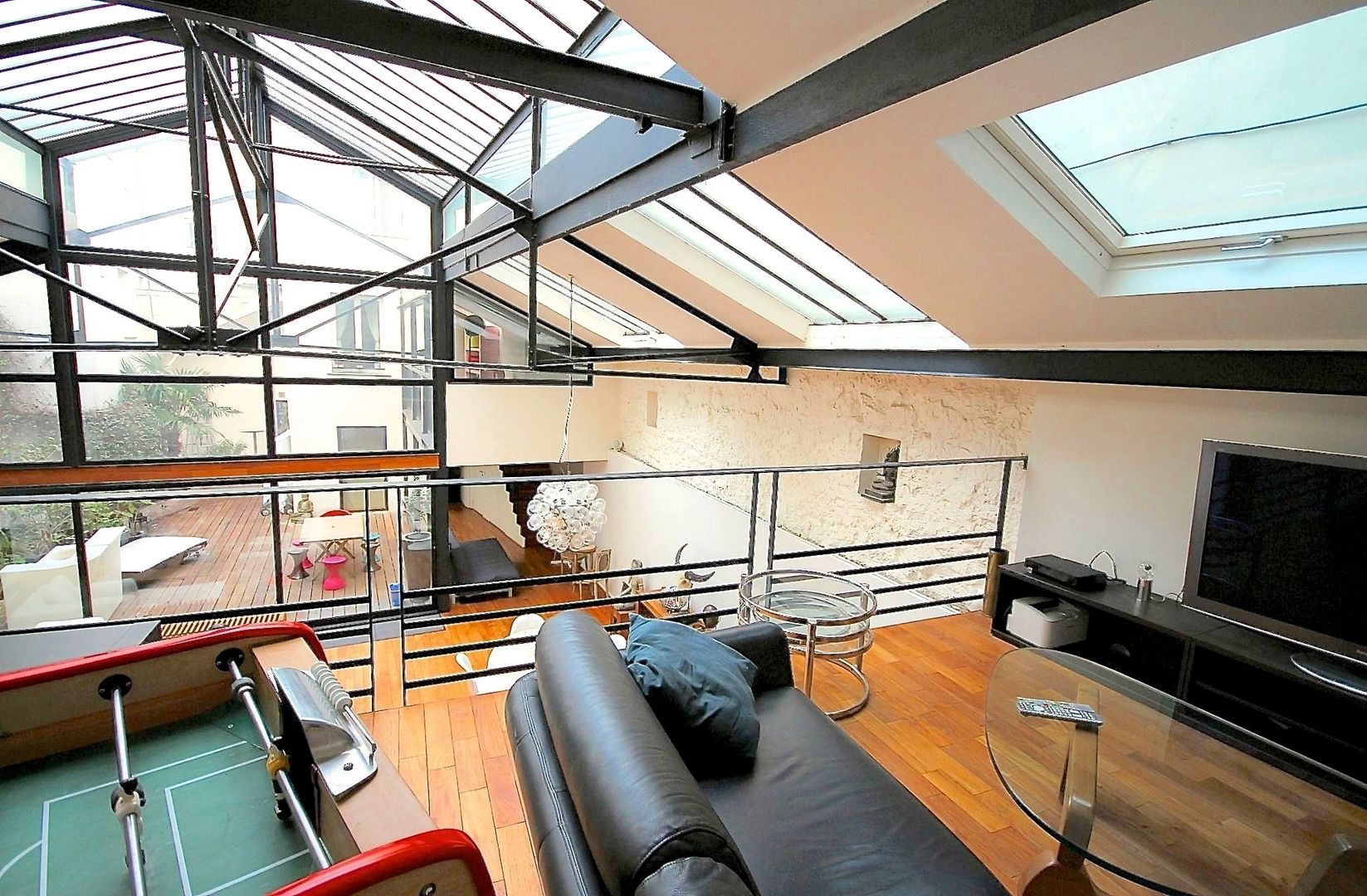 Transformation ferronnerie en Loft/maison de ville, Selig&Renault Selig&Renault Modern living room