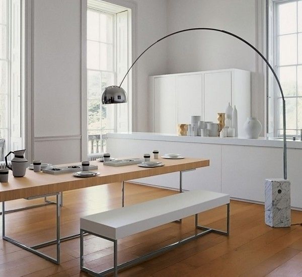 Arco – Floor Lamp – Flos MOHD - Mollura Home and Design غرفة المعيشة إضاءة