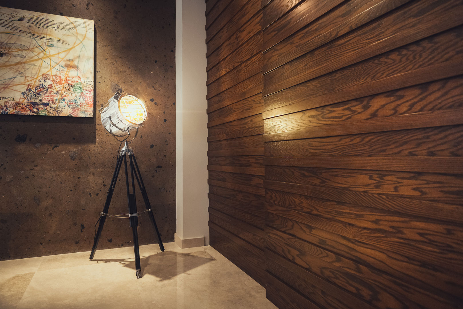 Revestimiento de pared con listones de madera - Bien hecho