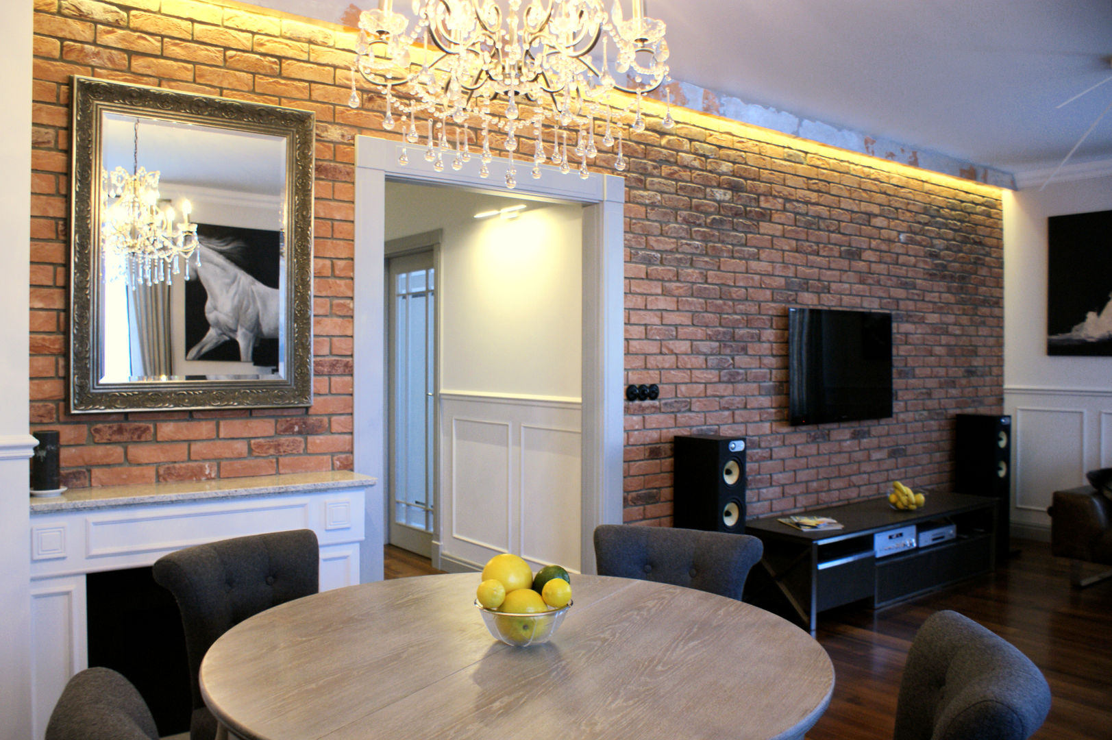 W stylu paryskiej kamienicy, Pracownia Projektowa Pe2 Pracownia Projektowa Pe2 Eclectic style living room
