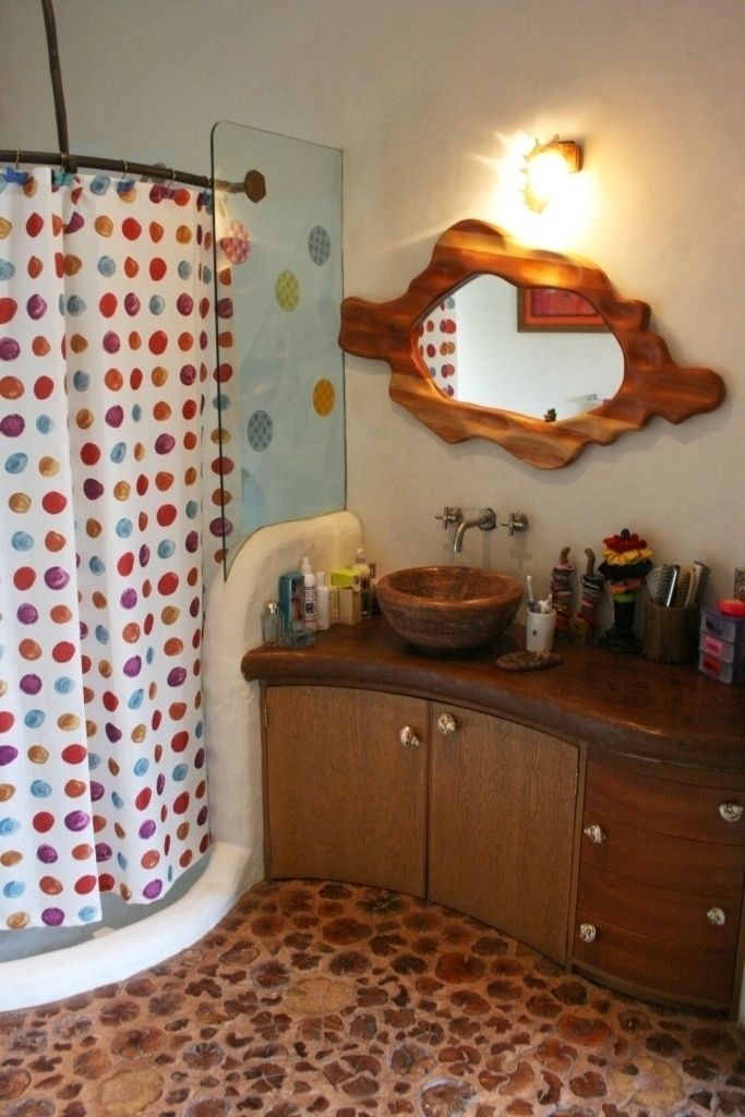 Baño de Tercer Recamara Casa Santa Fe Cenquizqui Baños de estilo rústico Lavamanos