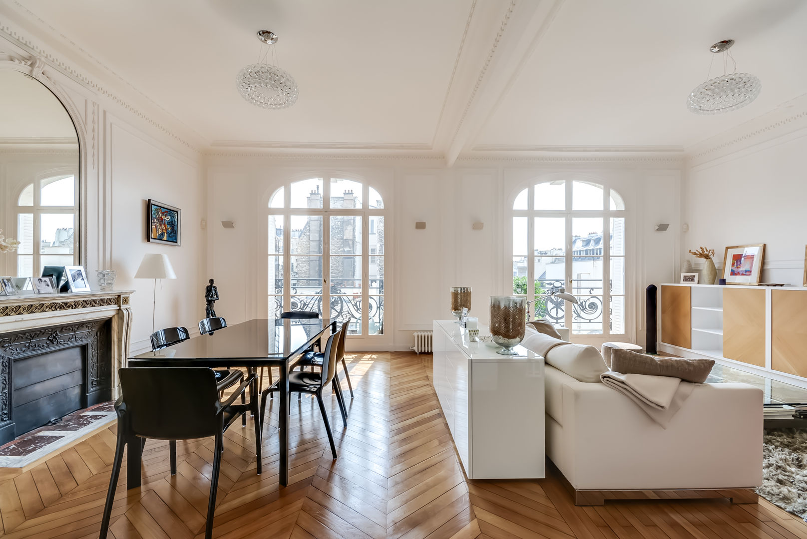 Un appartement haussmanien revisité - Paris 16e, ATELIER FB ATELIER FB Salas de jantar modernas