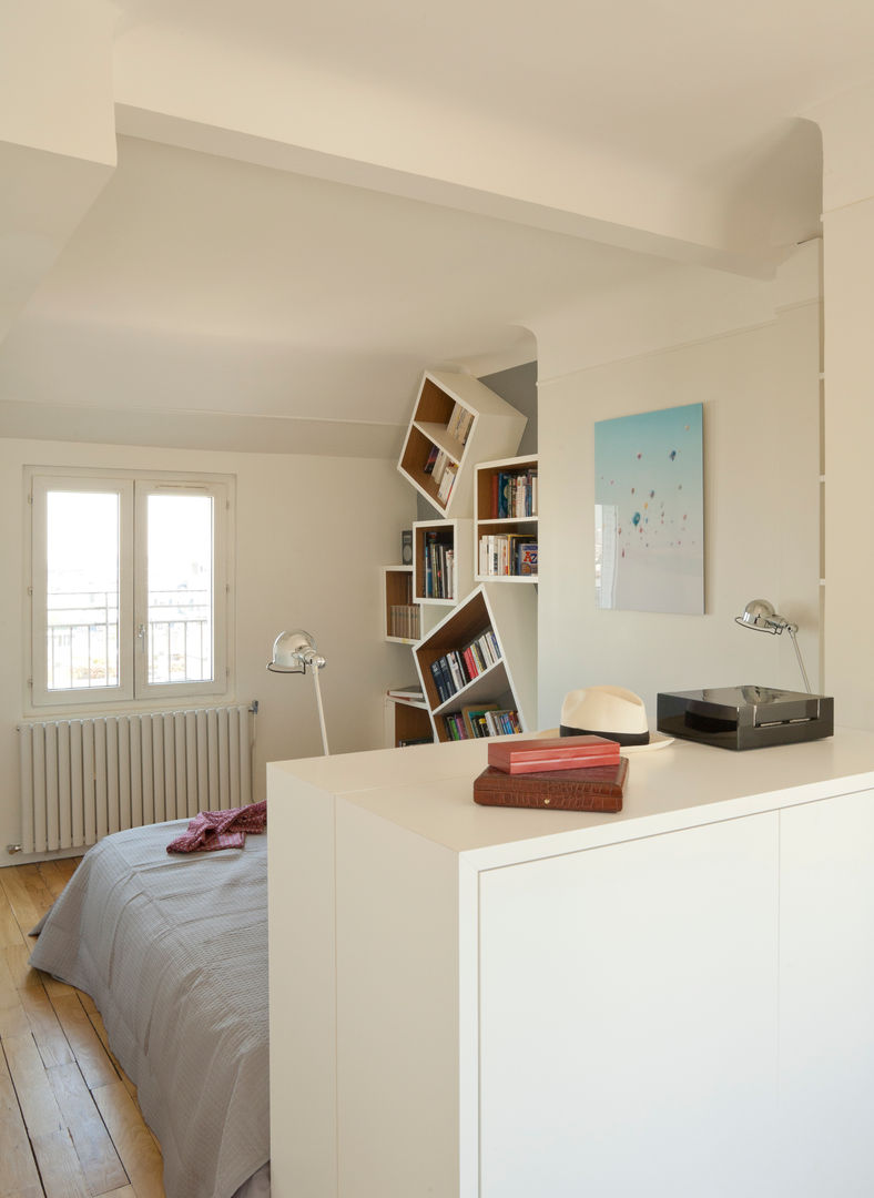 Un Duplex revisité -Neuilly, ATELIER FB ATELIER FB Moderne Schlafzimmer