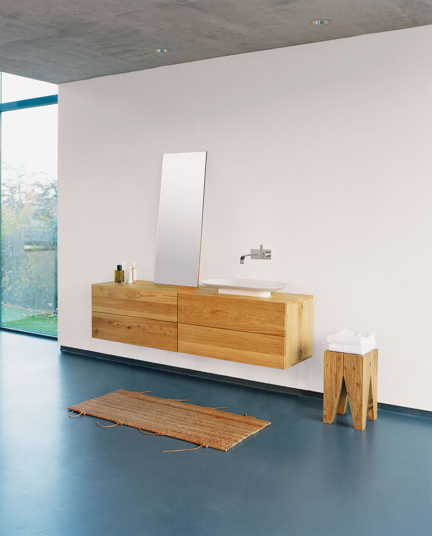 Side table BACKENZAHN e15 Phòng tắm phong cách hiện đại