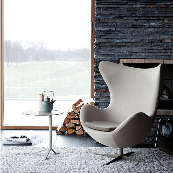 Fotel Egg, Fritz Hansen, Mootic Design Store Mootic Design Store Salas de estilo escandinavo Sofás y sillones
