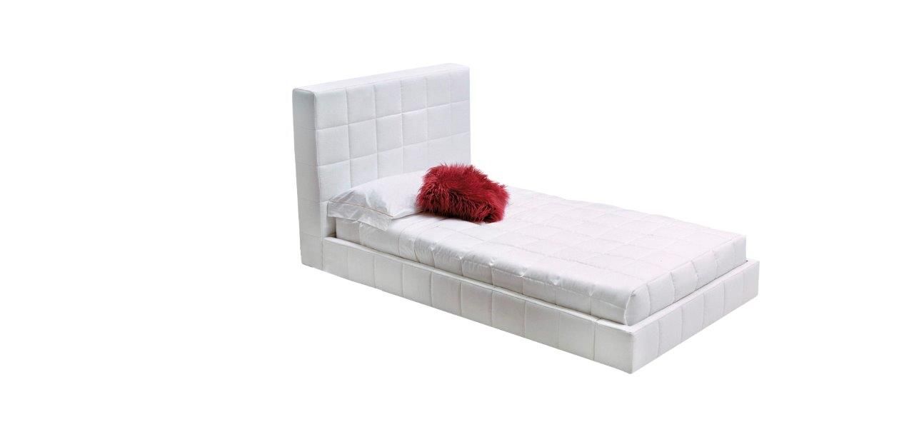 Кровати, DG Home DG Home Minimalist bedroom Beds & headboards