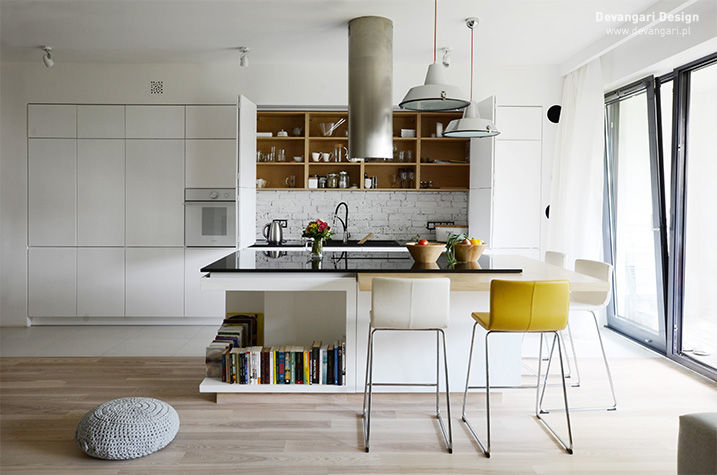 Mieszkanie Wilanów, Devangari Design Devangari Design Scandinavische keukens