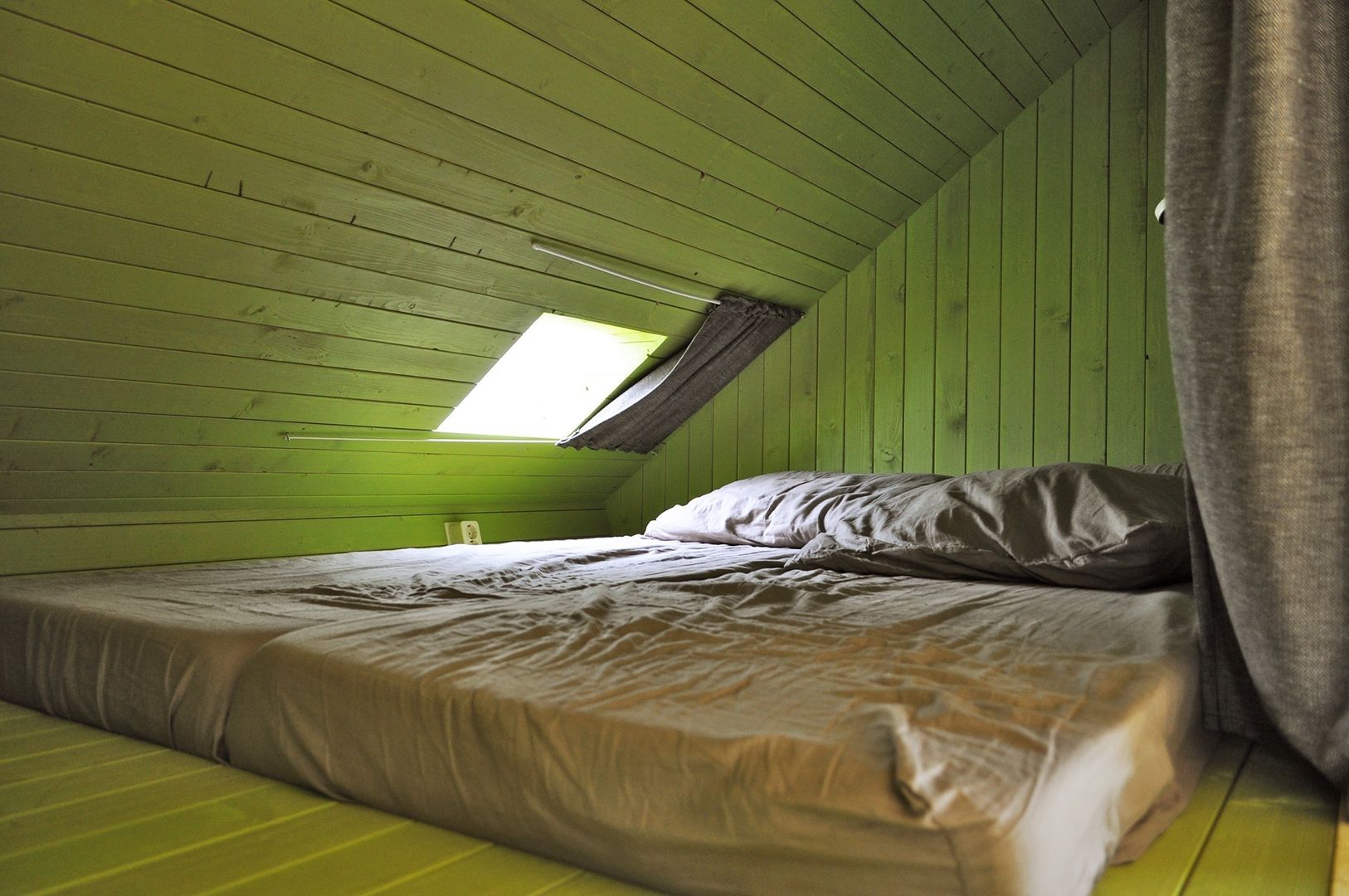 Trek-in - duurzame Trekkershut, Kristel Hermans Architectuur Kristel Hermans Architectuur Kamar Tidur Modern