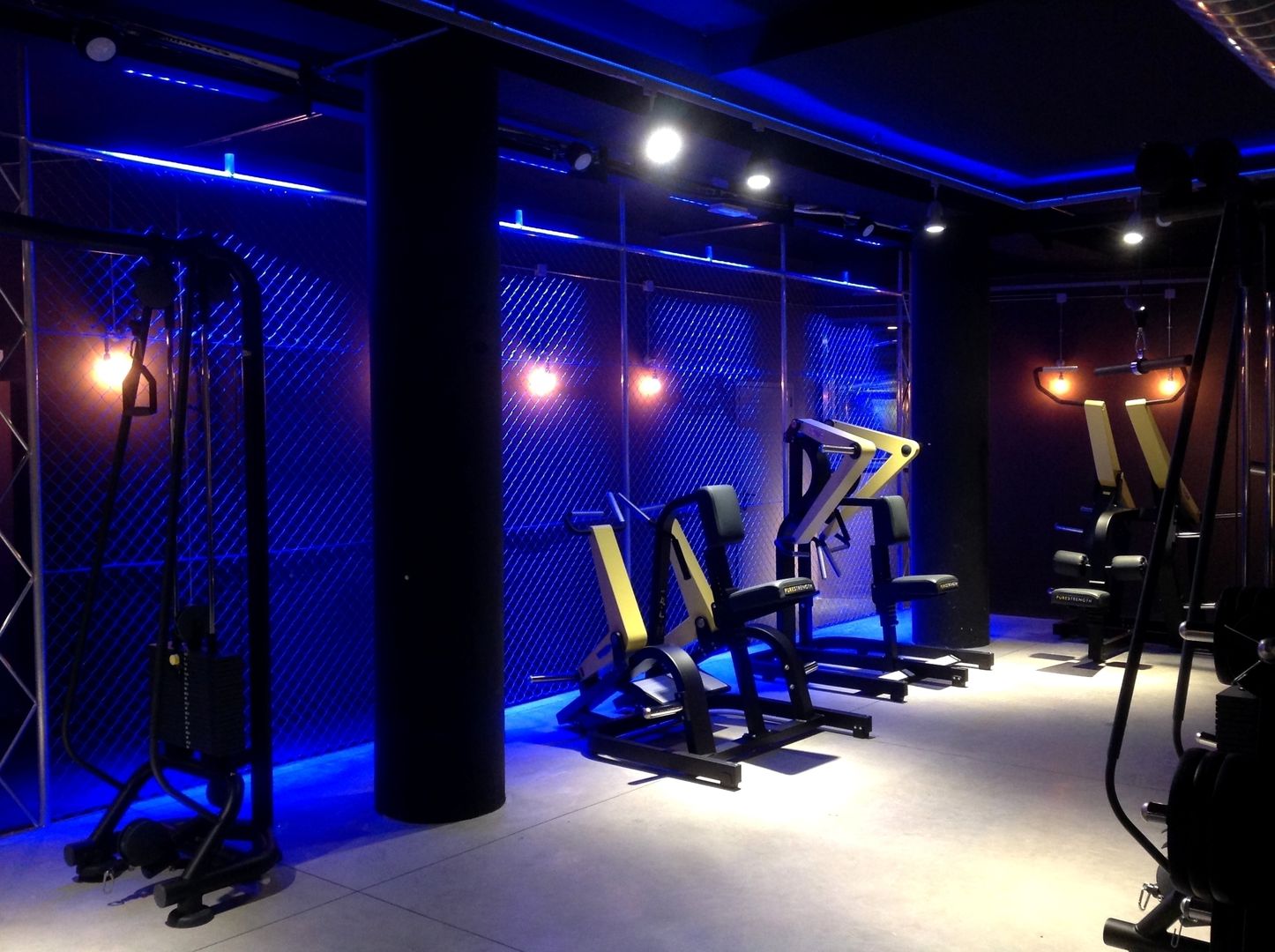 Lighting - Audace Palestre - Milano, Romano Baratta Lighting Studio Romano Baratta Lighting Studio Gym