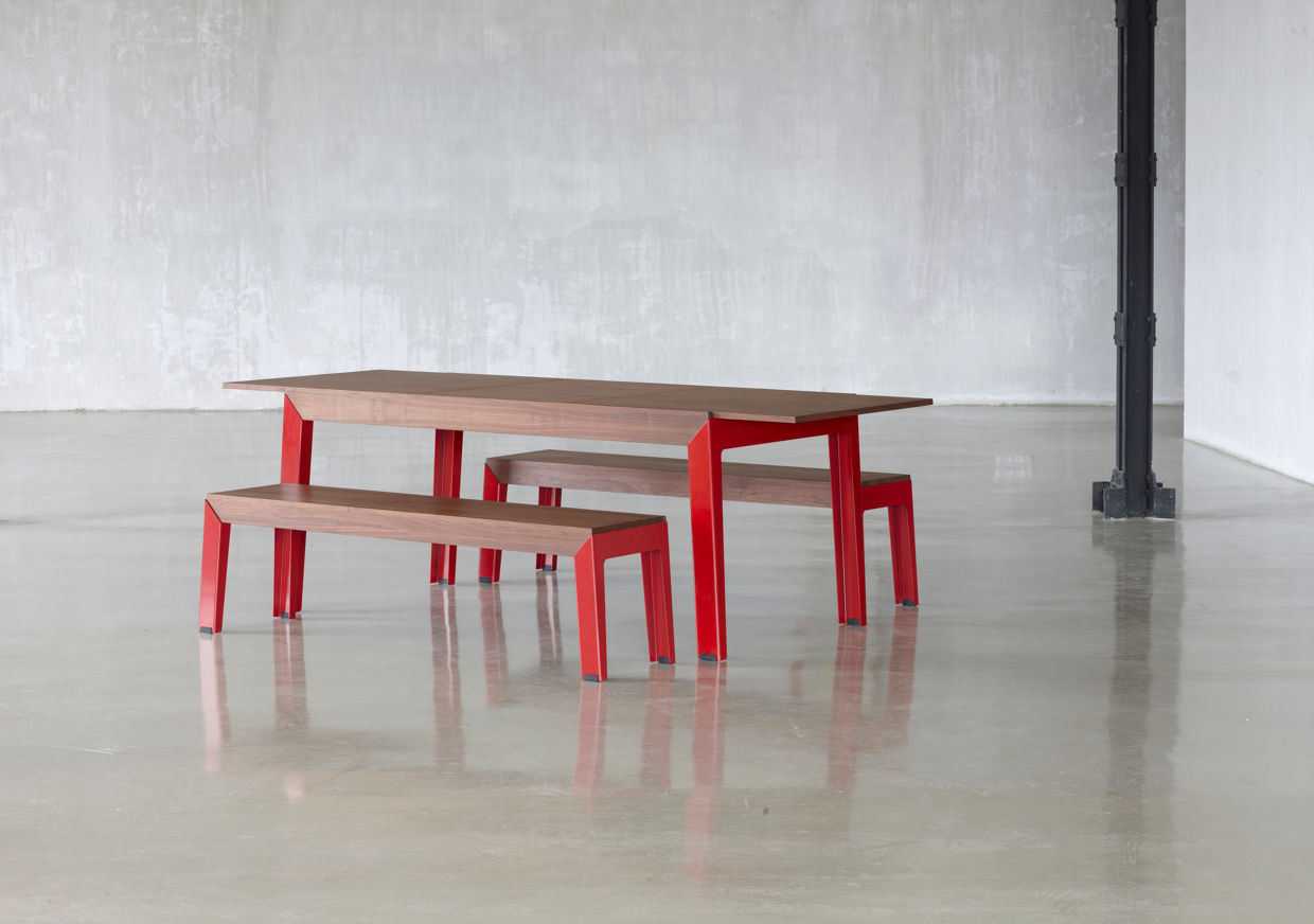 Masina Juhos Design Studio Industrial style dining room Tables