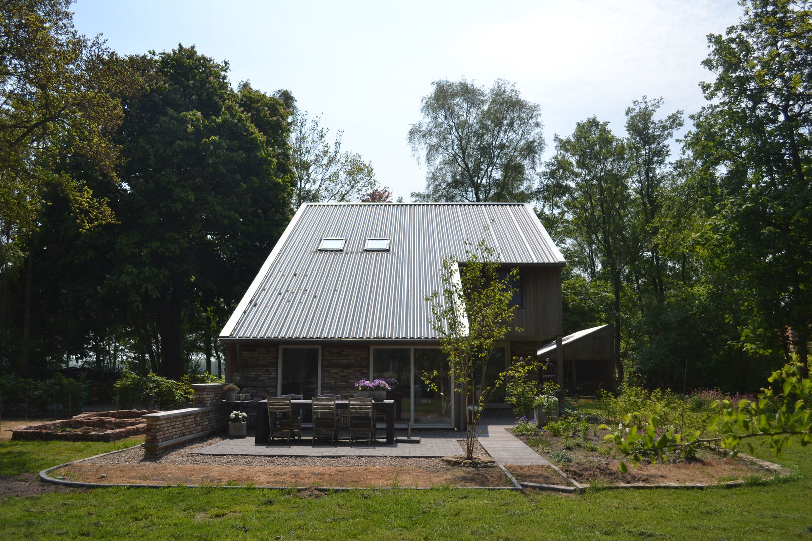 Woning te Tytsjerk, Dorenbos Architekten bv Dorenbos Architekten bv Moderne Häuser