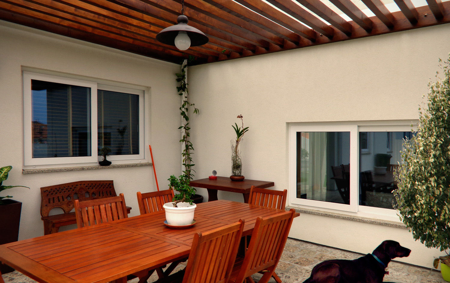 Moradia das Pedras, EVA | evolutionary architecture EVA | evolutionary architecture Balcon, Veranda & Terrasse classiques