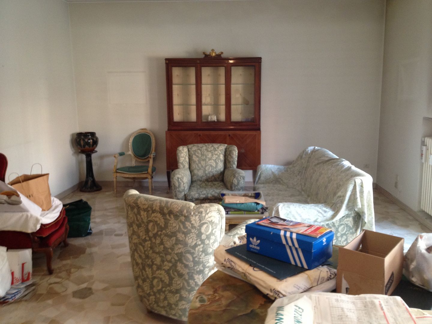 Maison Fleury, Francesca Greco - HOME|Philosophy Francesca Greco - HOME|Philosophy Classic style living room
